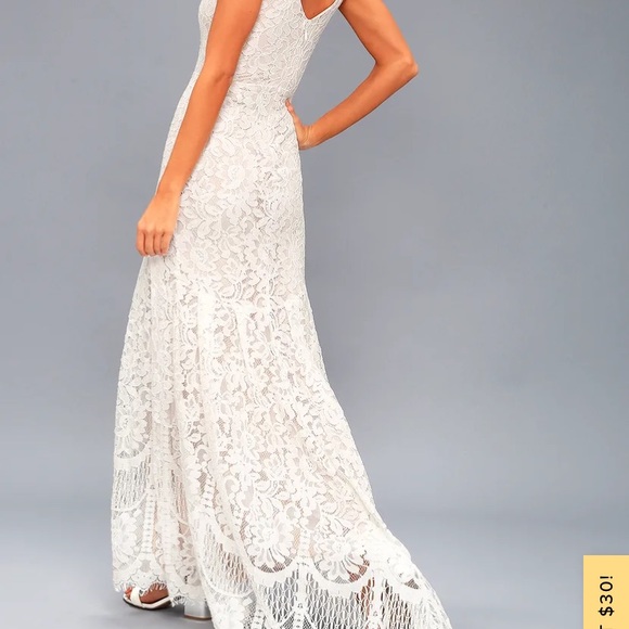 Wedding Dress - Picture 2 of 4